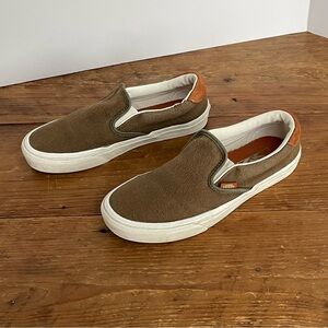 Vans Dusty Olive Green UA Slip-On Sneakers women's 8 / men's 6.5 Casual Comfort